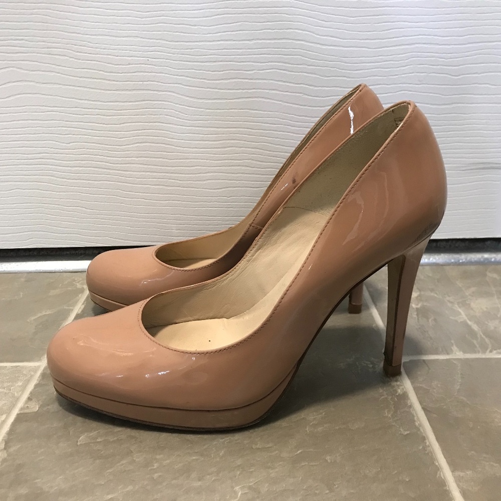 LK Bennett Fawn "Sledge" Pumps Kate Middleton